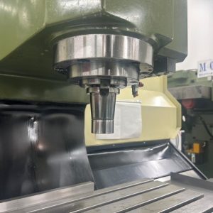 Máy phay MAKINO MS40